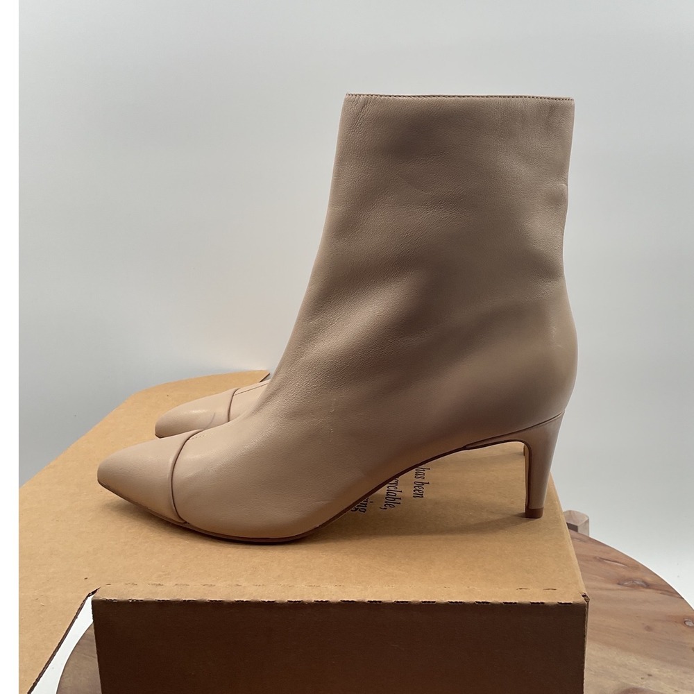 Calvin Klein KCGENTLEY Beige Leather Pointed Toe Kitten Heel Ankle Boots 10M